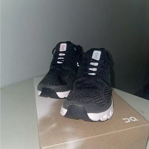 ON Running Black Sneakers